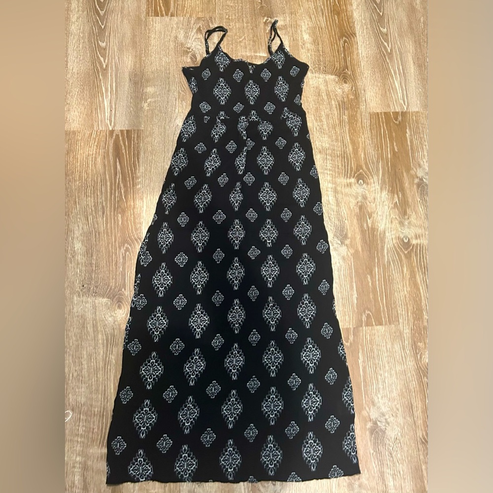 Black and white maxi dress